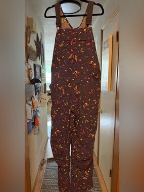 Duluth Trading Co Purple Butterfly Print Heirloom Overalls